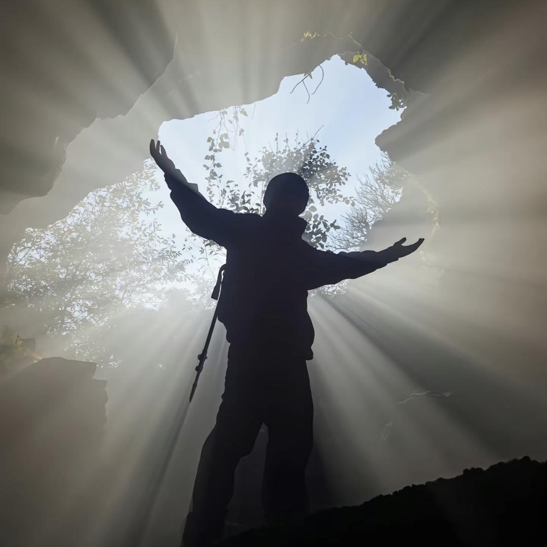 一介俗人ꫀꪝ.