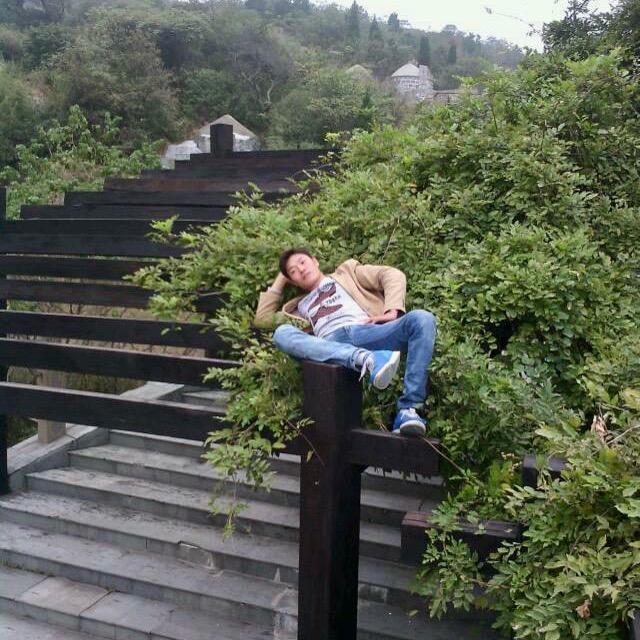 余生很贵请别在浪费