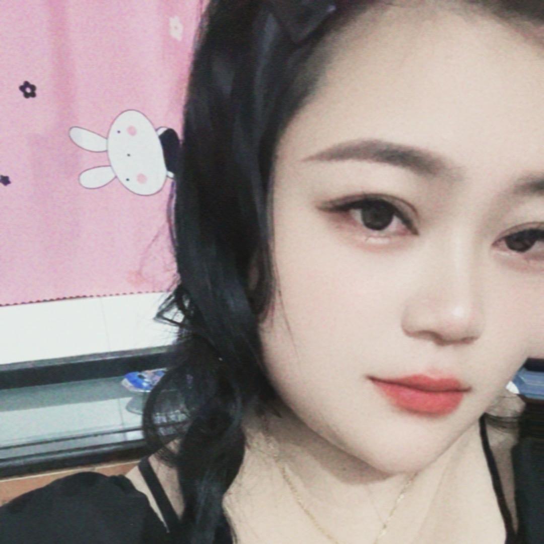 请喊我小侯呀💖