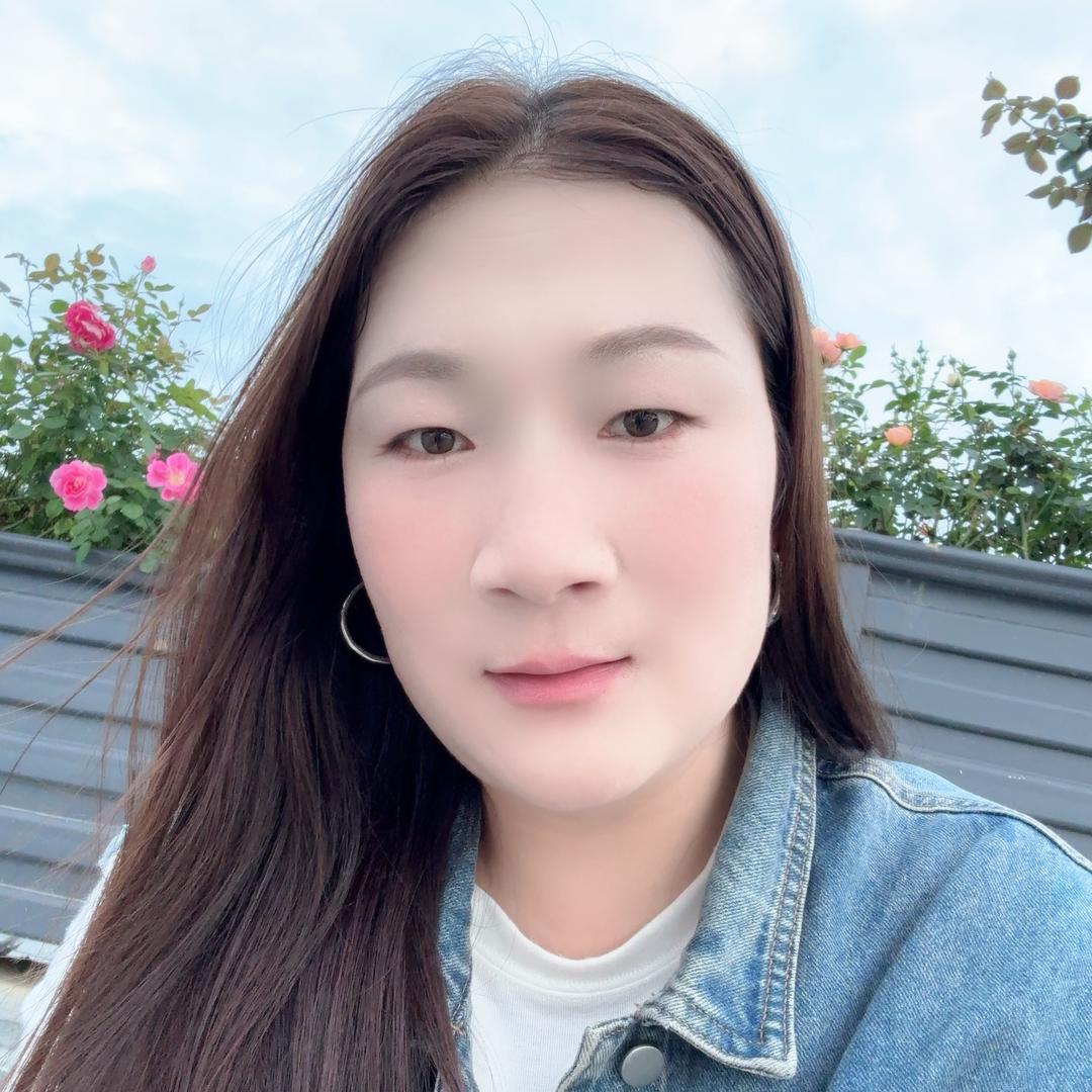 在安康开花店的珍珍