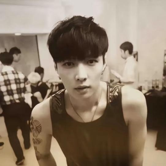 Yx