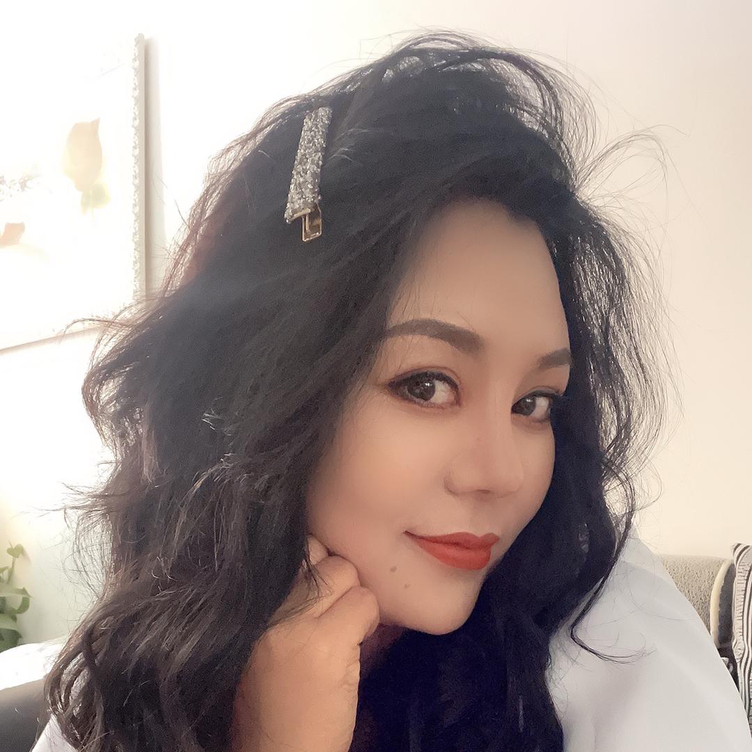 🐭爱妃🐭