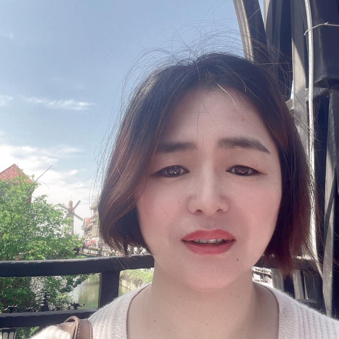 荷花（首播晚9:20）