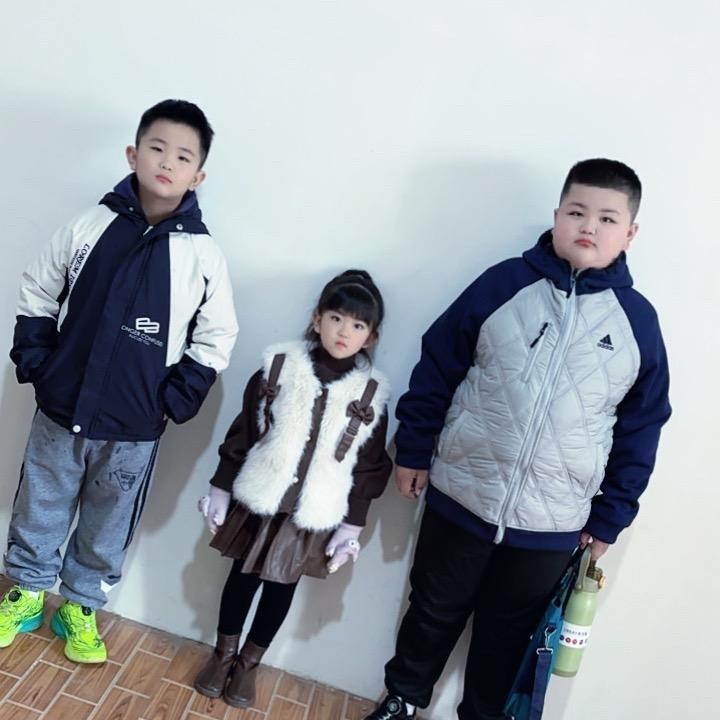 带三个娃的日常