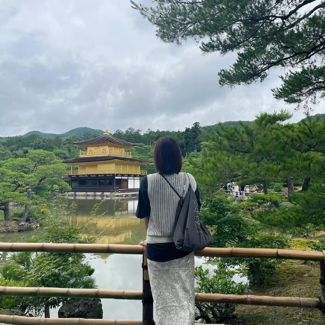 燕儿。