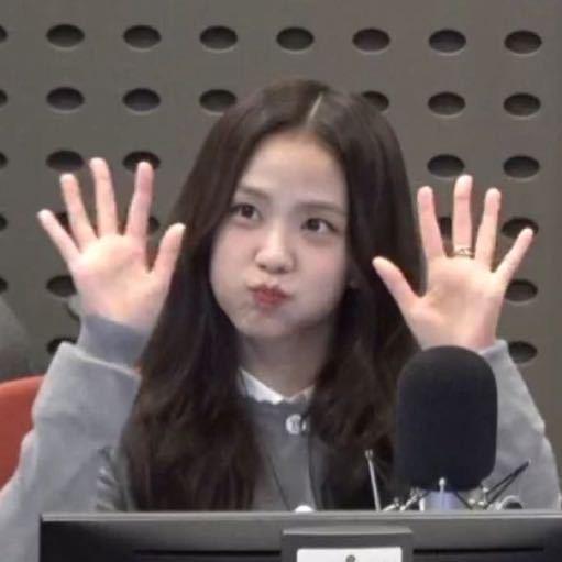 小Y