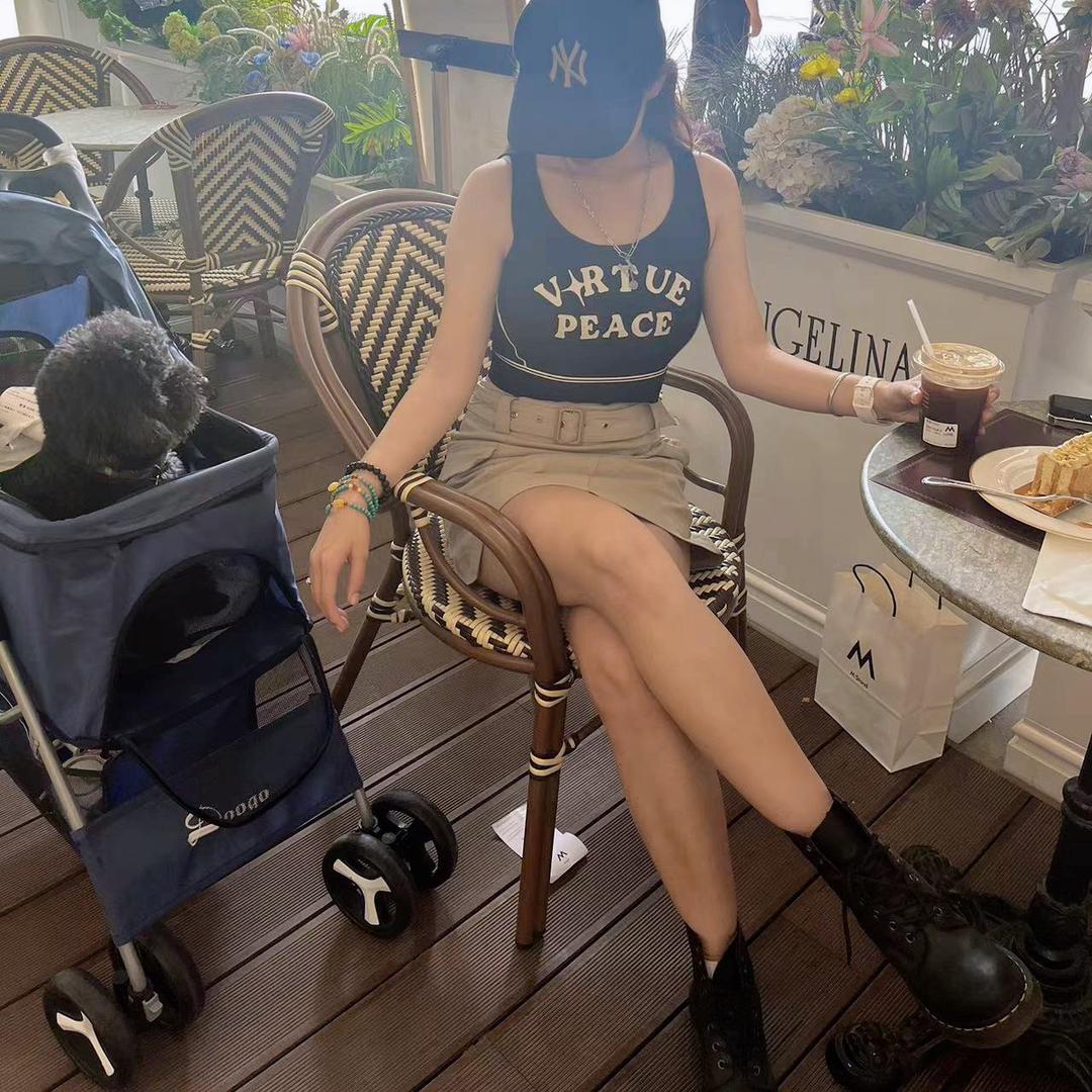 叽里咕噜说什么呢