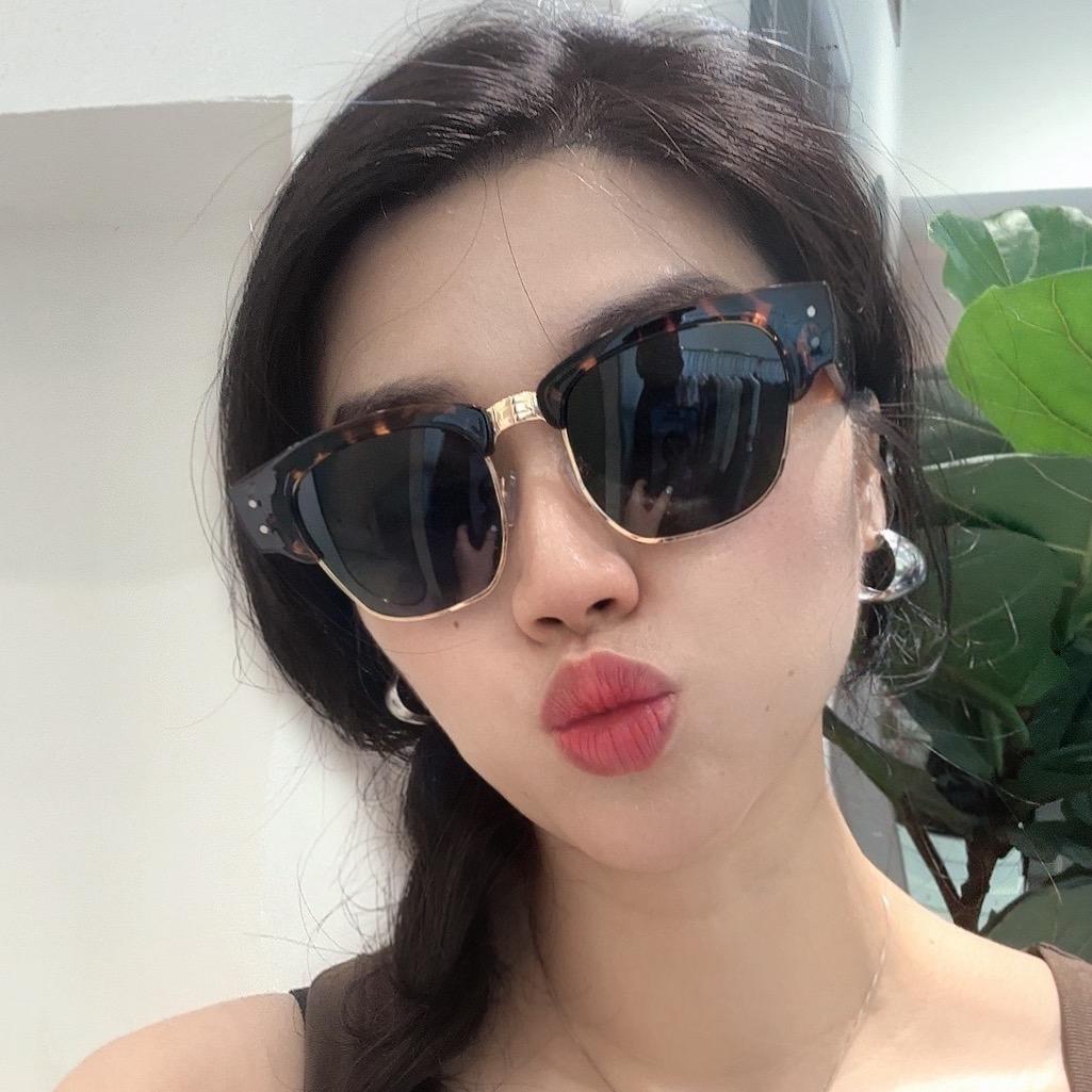 杭州绿卡琪女装