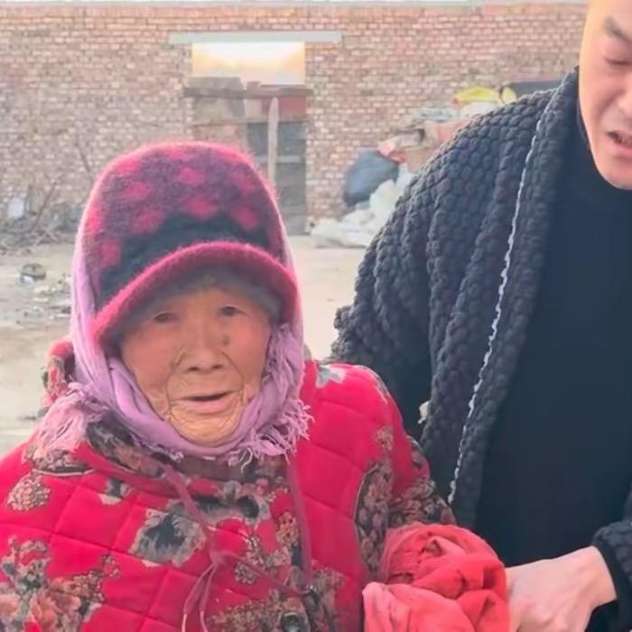 我叫杨艳伟