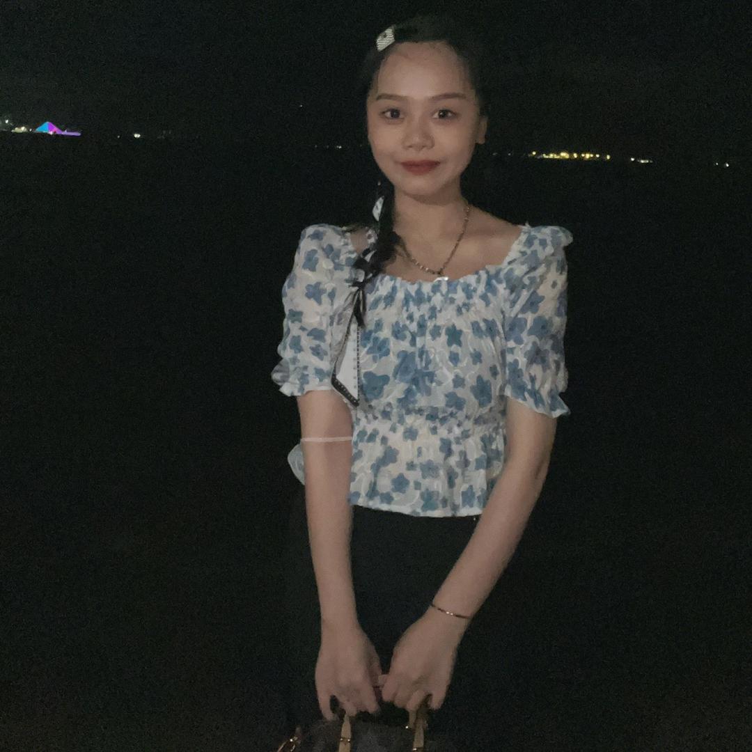 贩卖快乐的佳佳