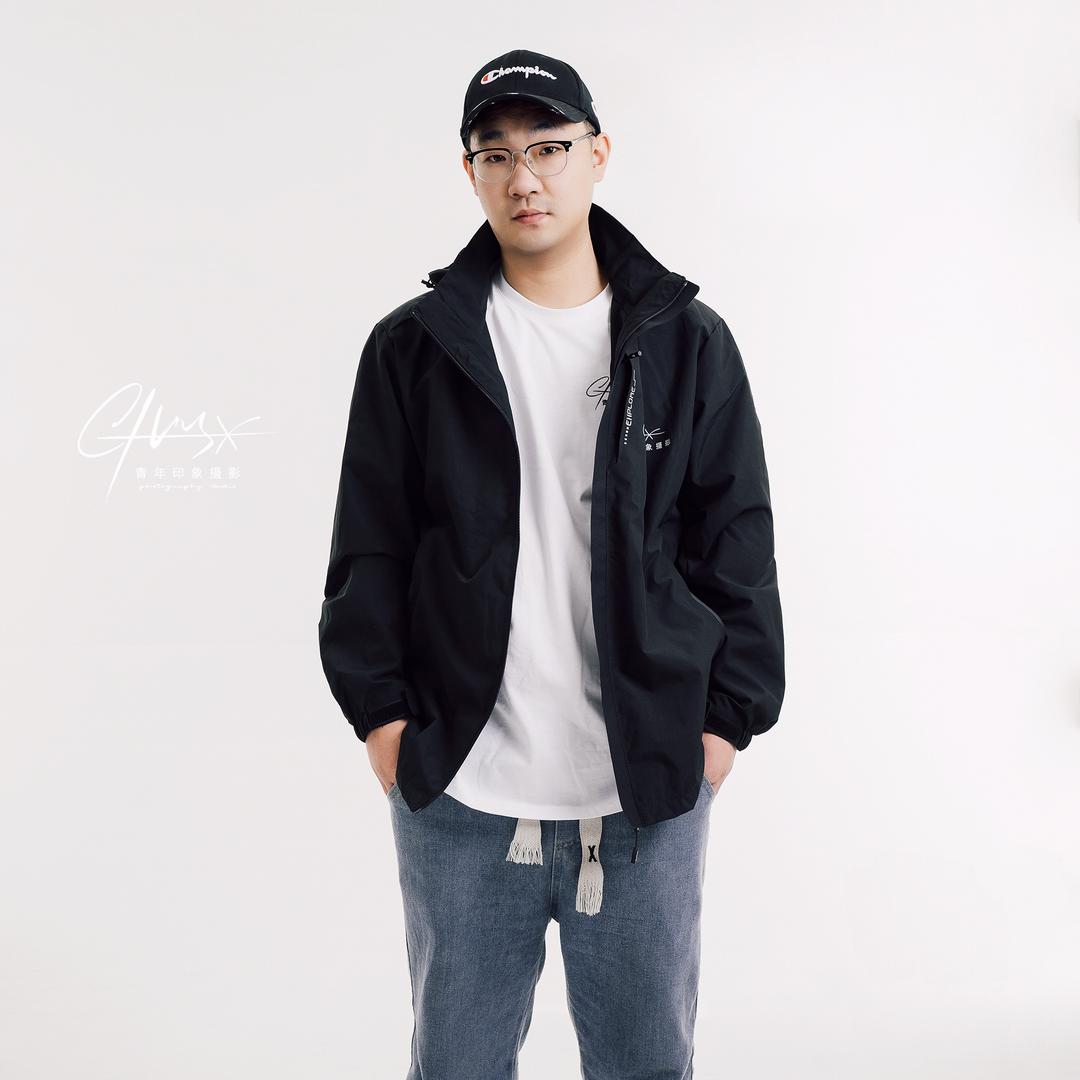 青年印象-摄影师-小伟