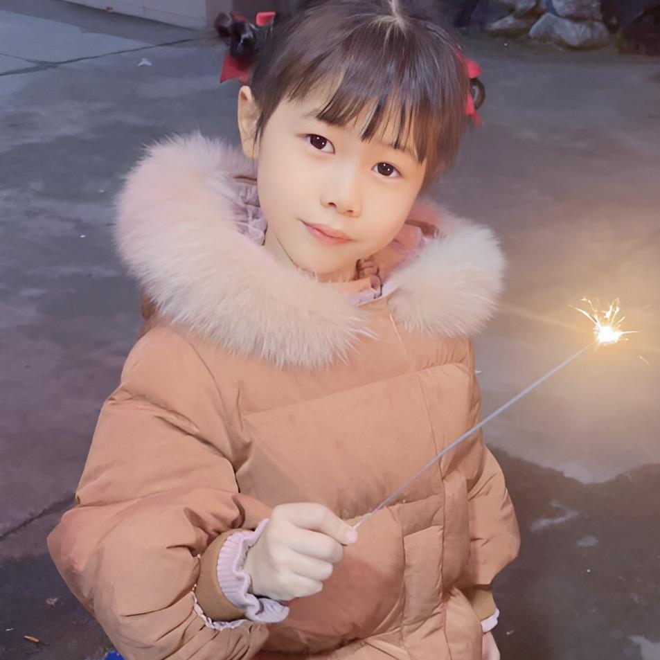 依依