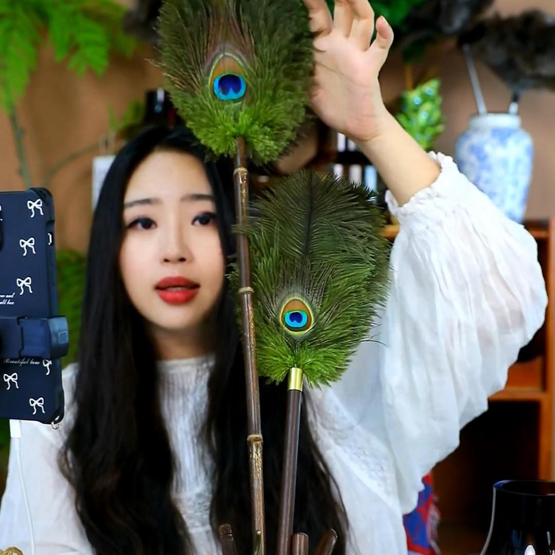 钮泡泡