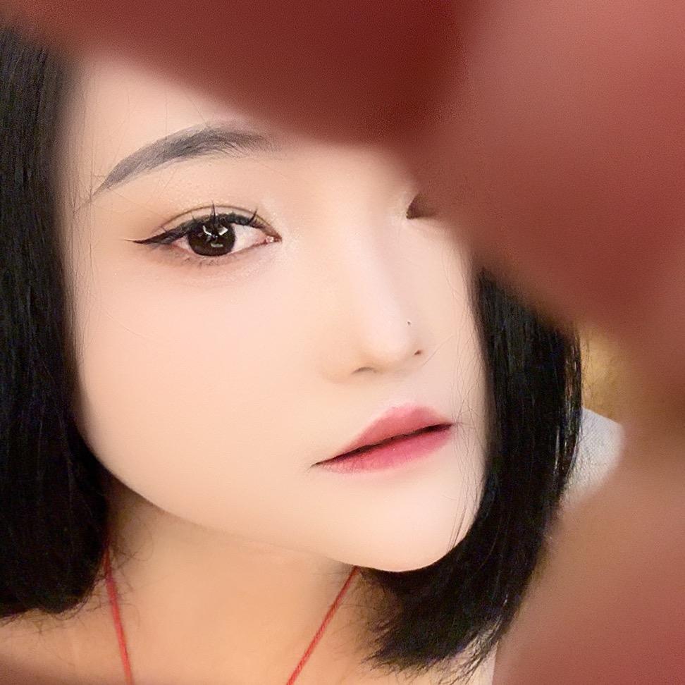 ✌️夫人不吃鱼👉只养鱼