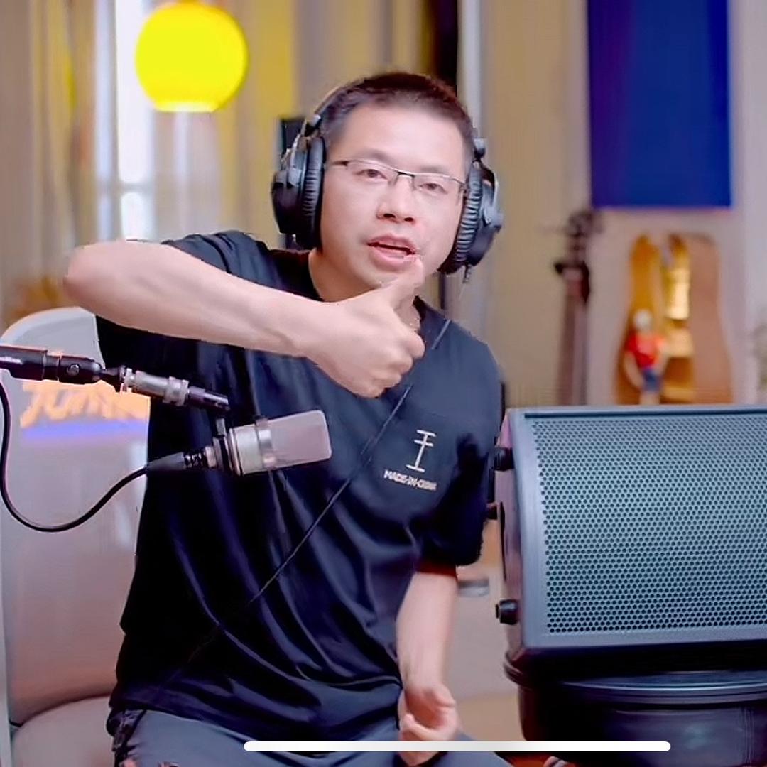 JUN吉他