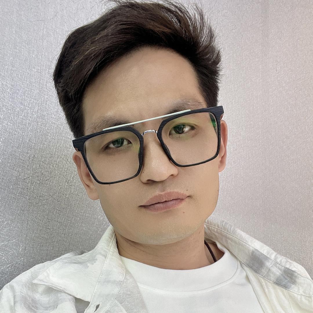 搞手机的强子梓琪通讯