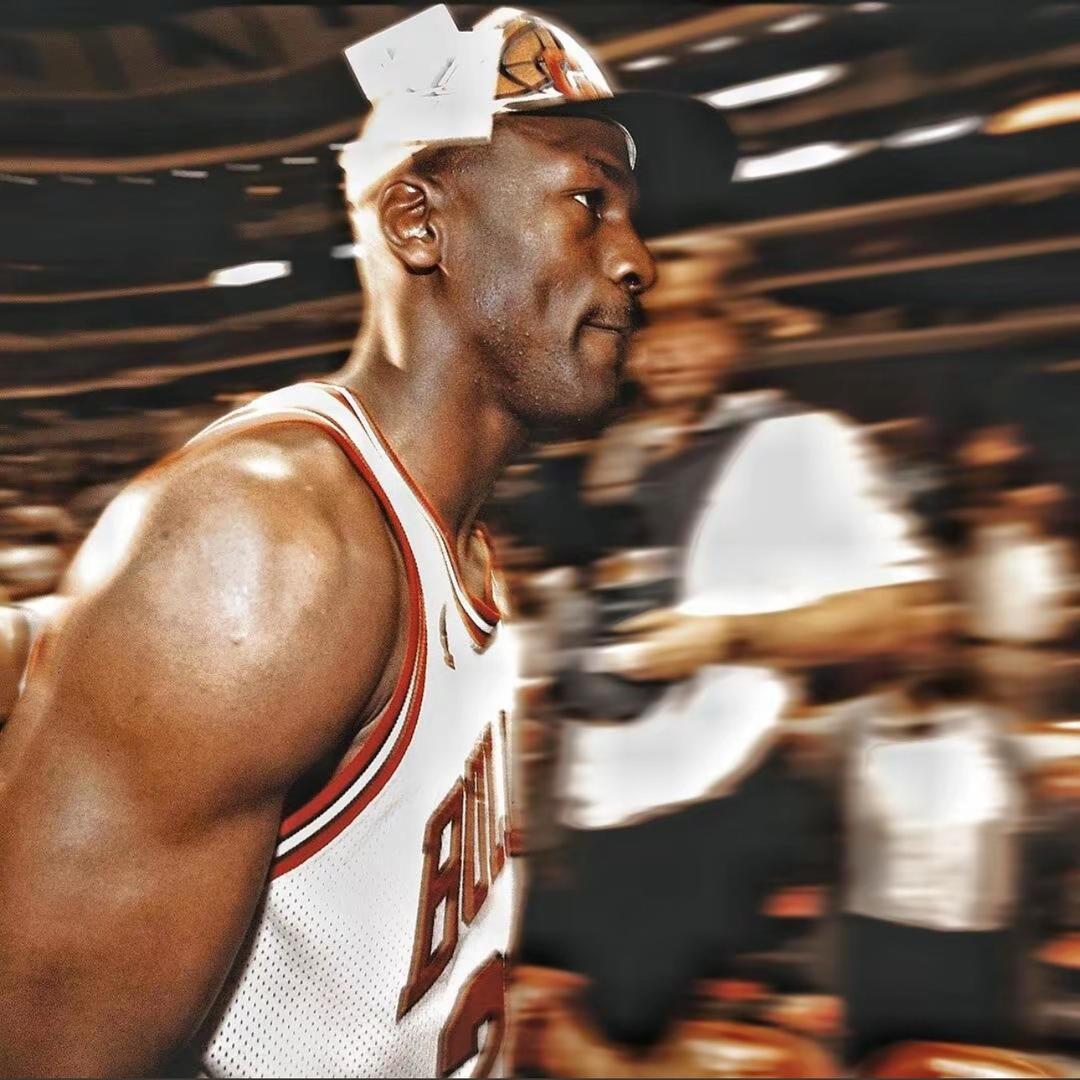 Michael Jordan 23.🪬