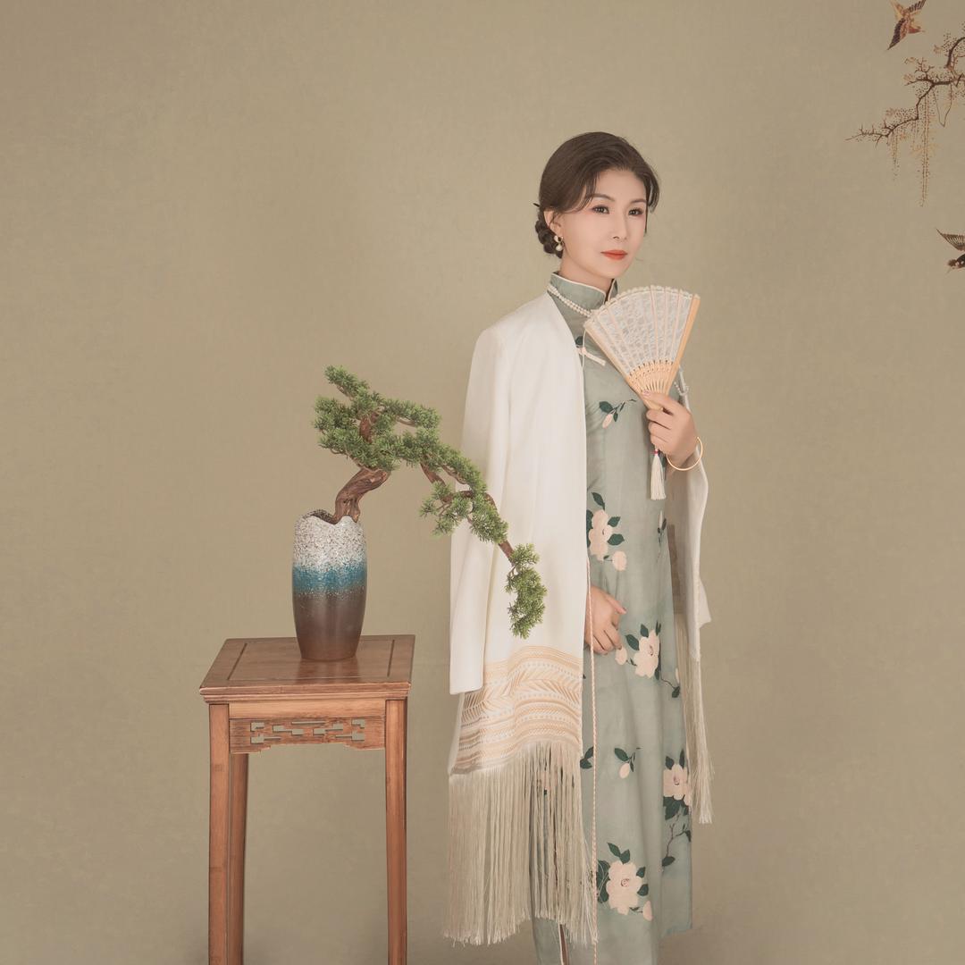 丽娜讲人性情感