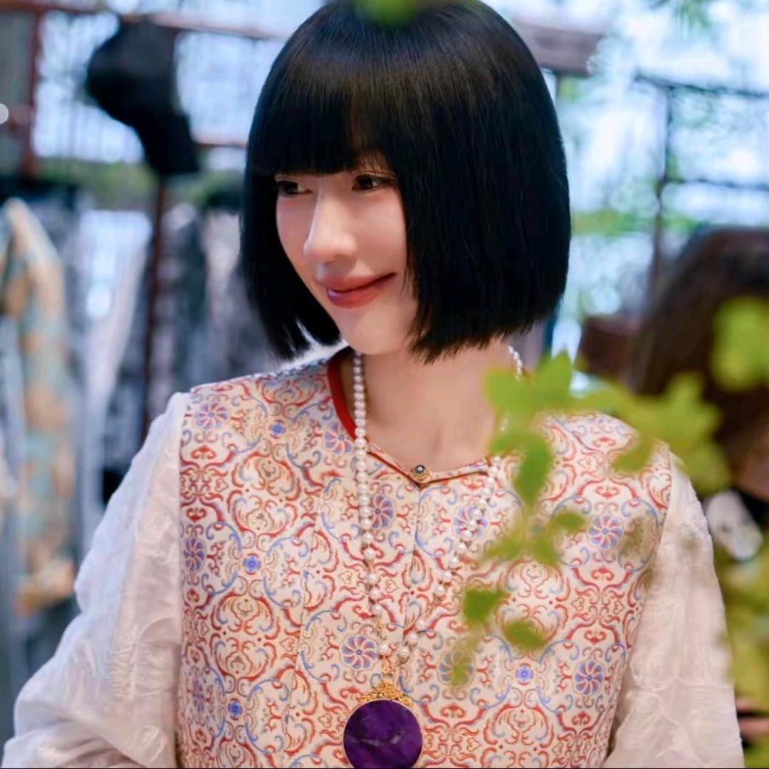 宫小妍中式穿搭(10月18号非遗大秀)