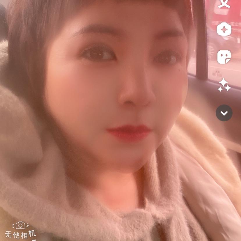 张亿静