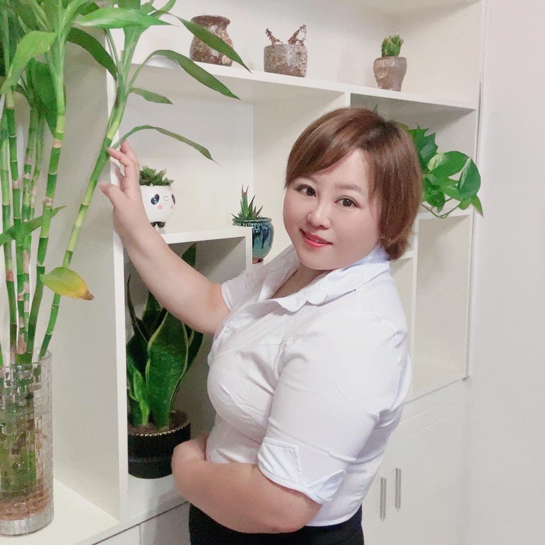 爱笑的雯雯(拒绝连赞)