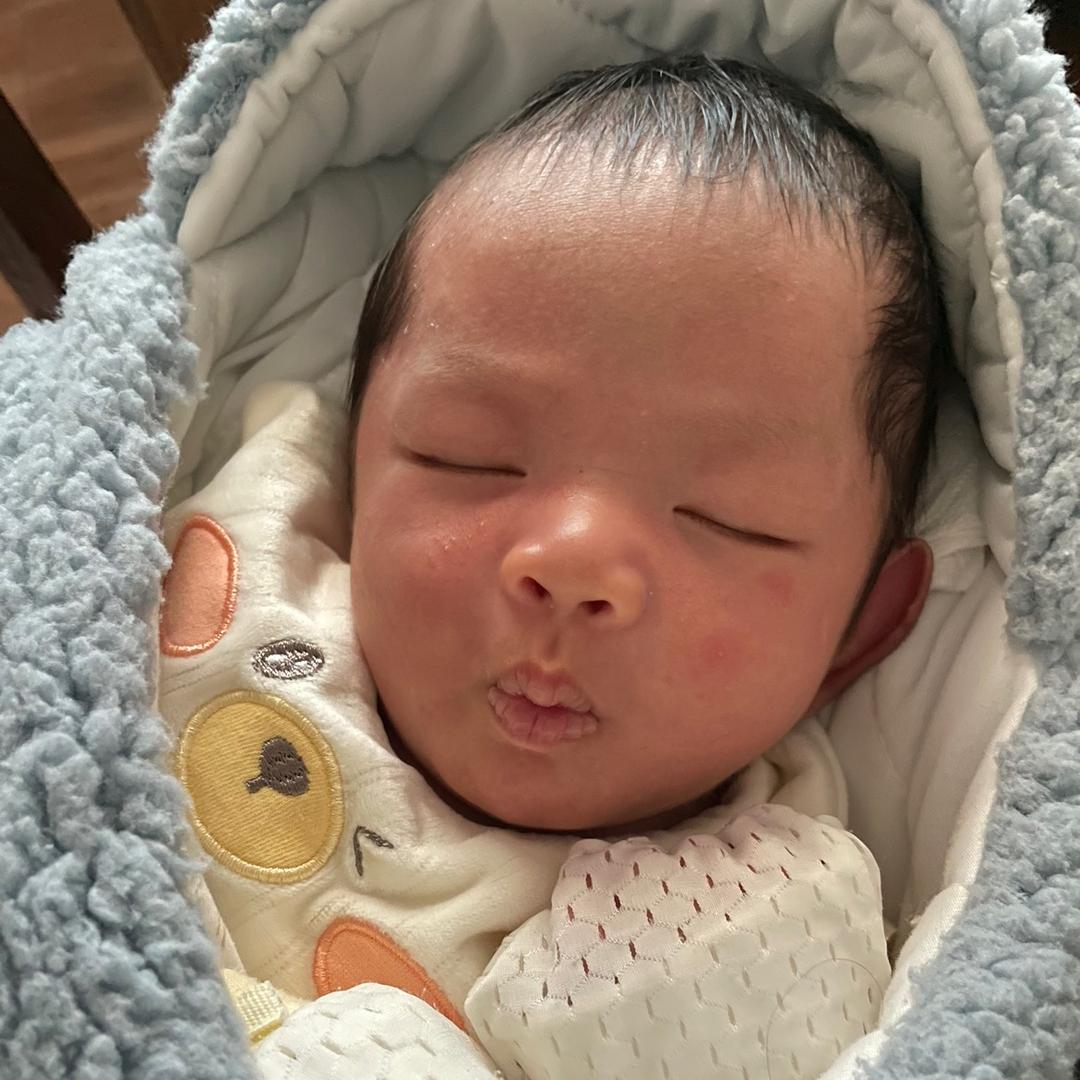 翔尉麻麻