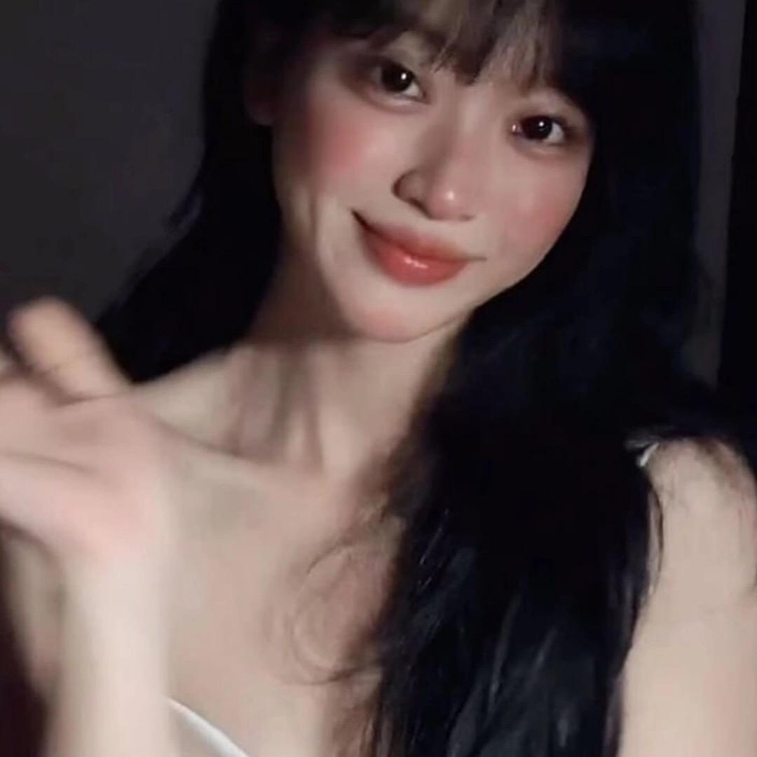 爱吃瓜的（呦呦）