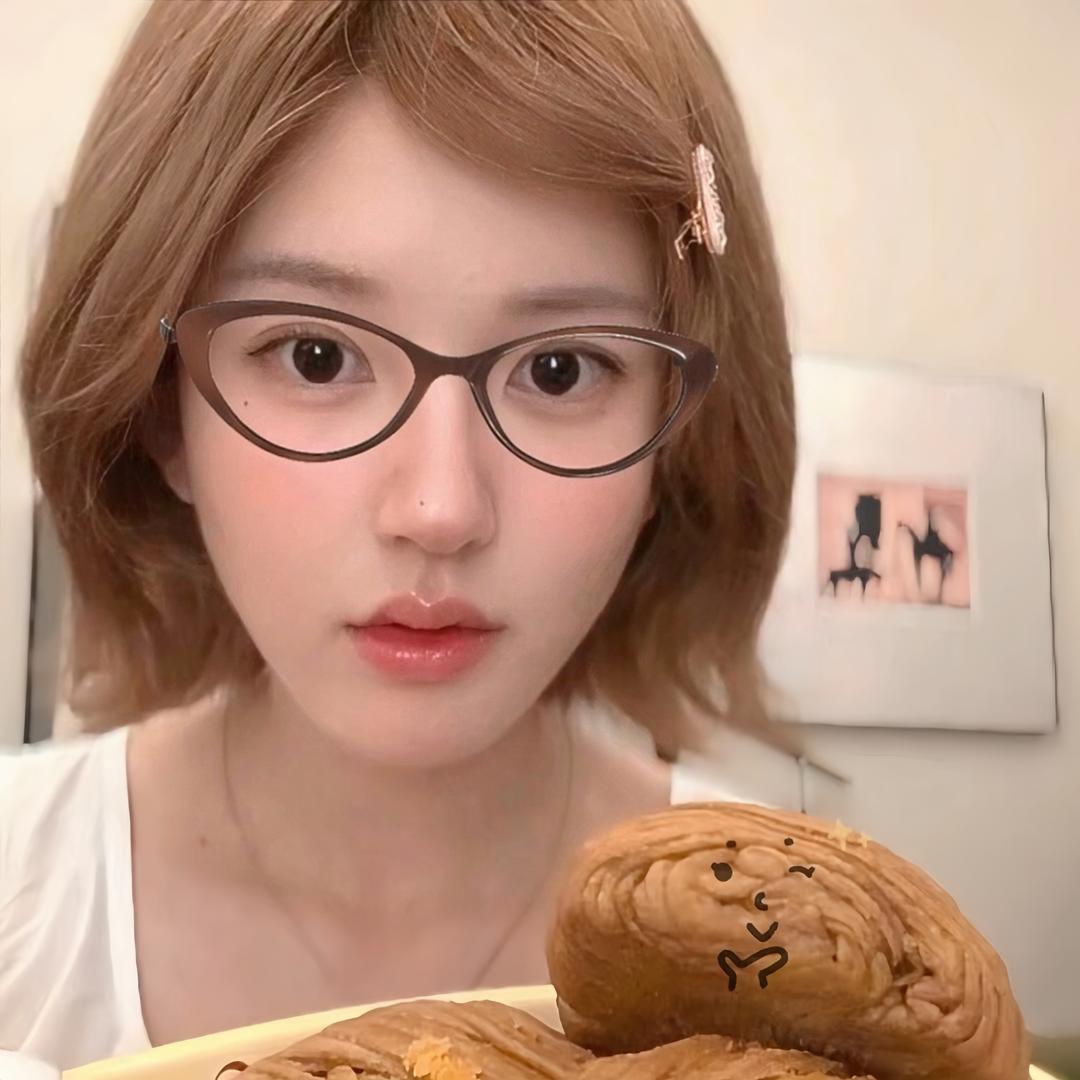 不吃奶油^🍒