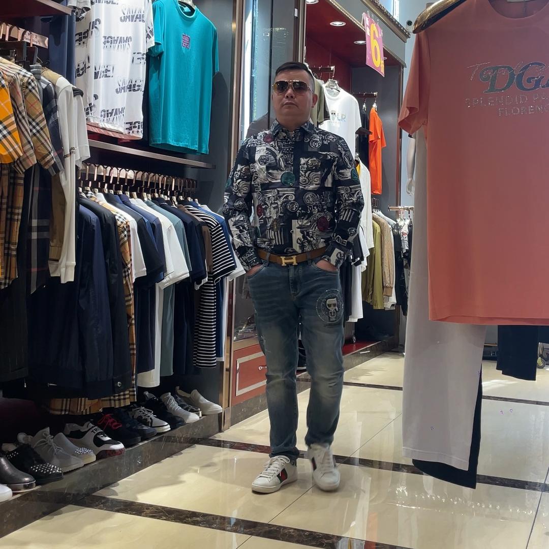 俊俊欧货名品集合店