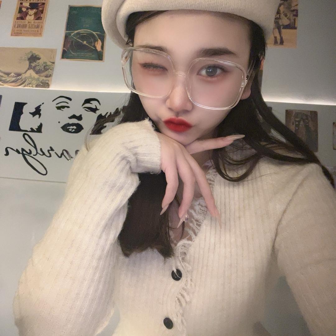 小鹿儿ll