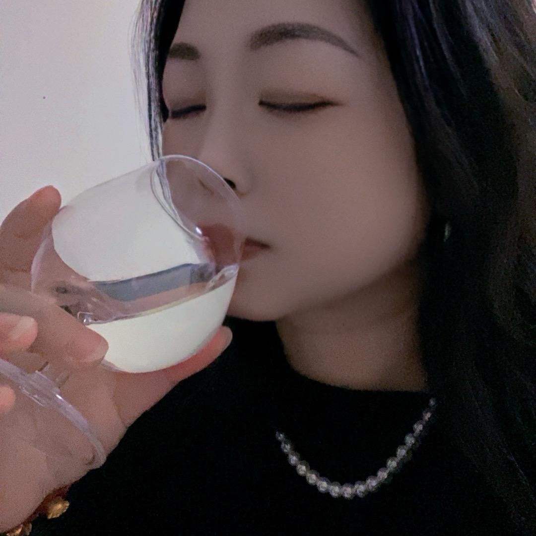 虹姐