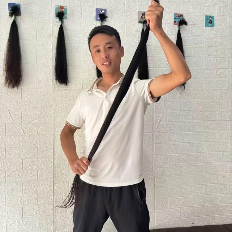 聊城小梁收长头发
