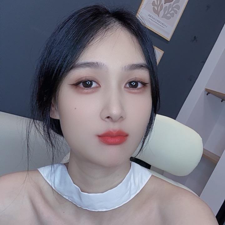 周周吃不胖