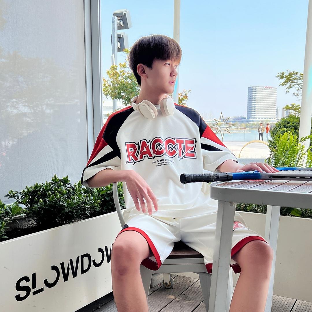谦谦青少年服饰
