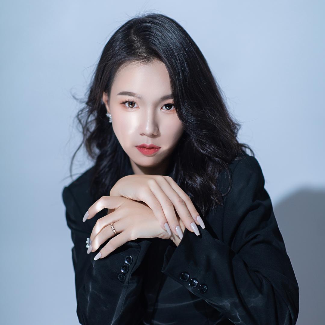 飞飞设计师女鞋