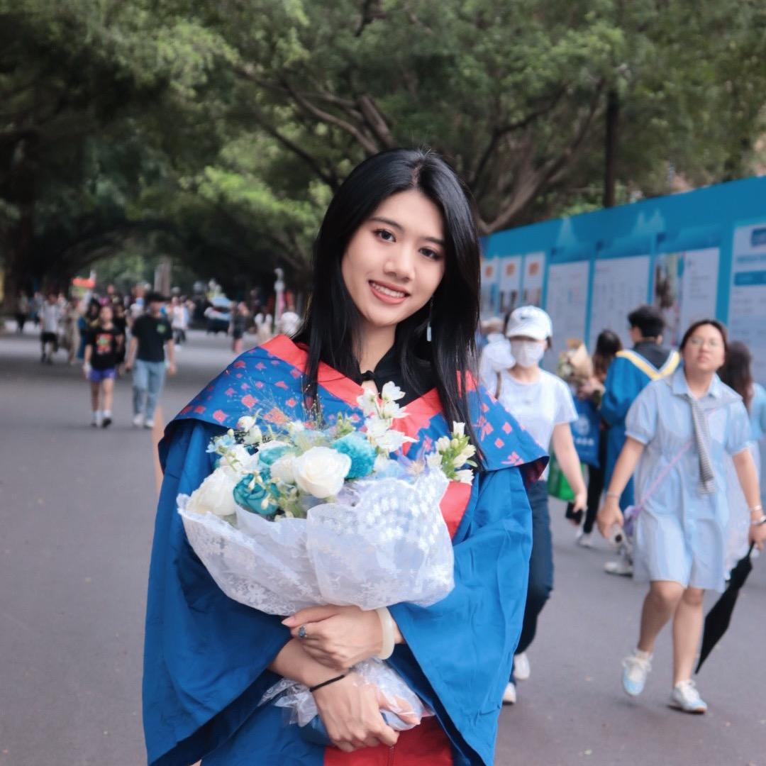 Scarlett学姐讲新加坡留学