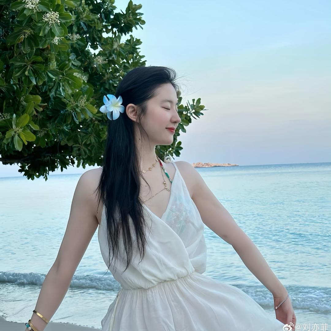 小桃子姐姐