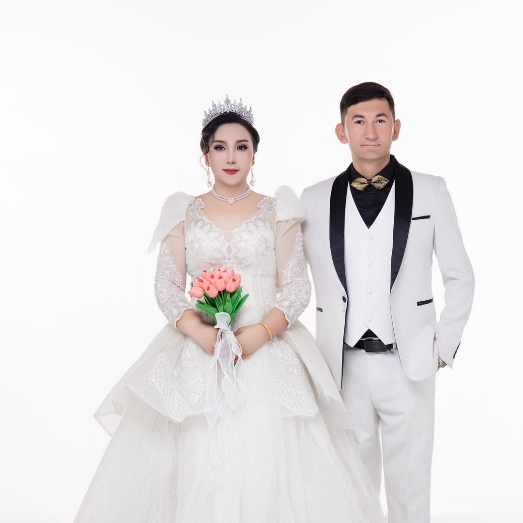 岳普湖县鼎盛时代汽车信息服务有限公司