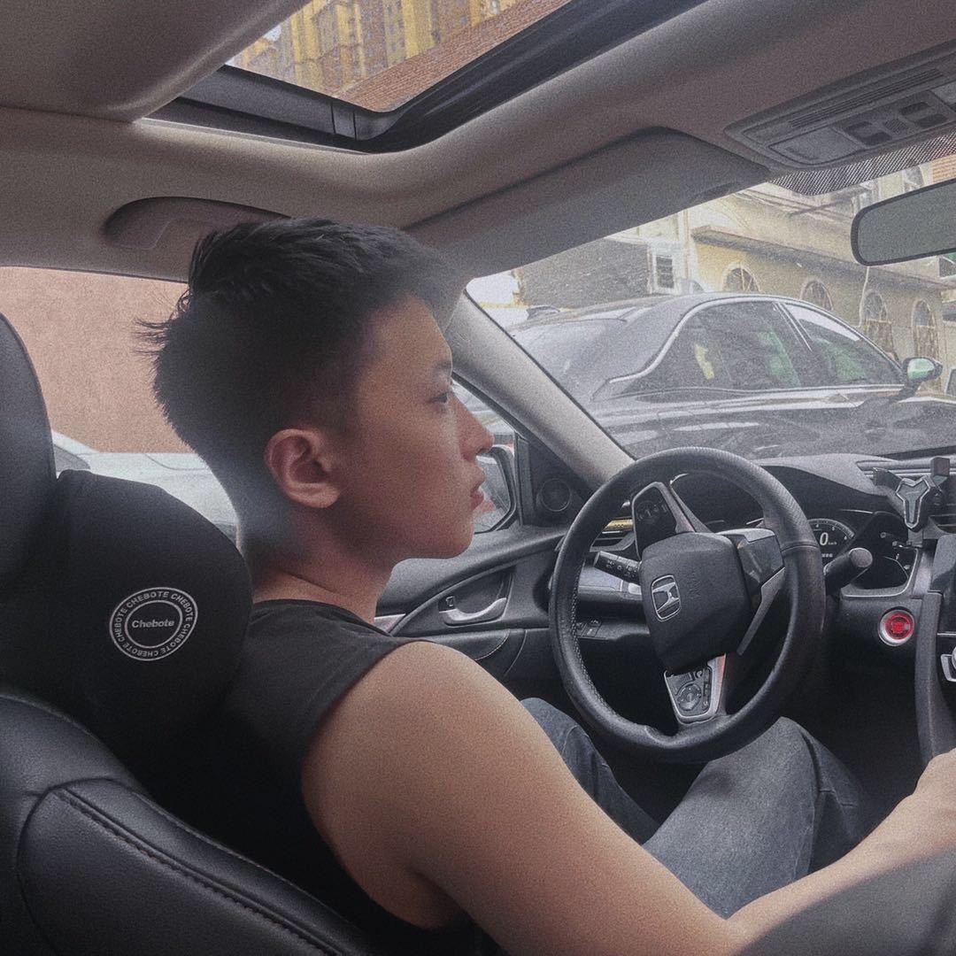 一乾.