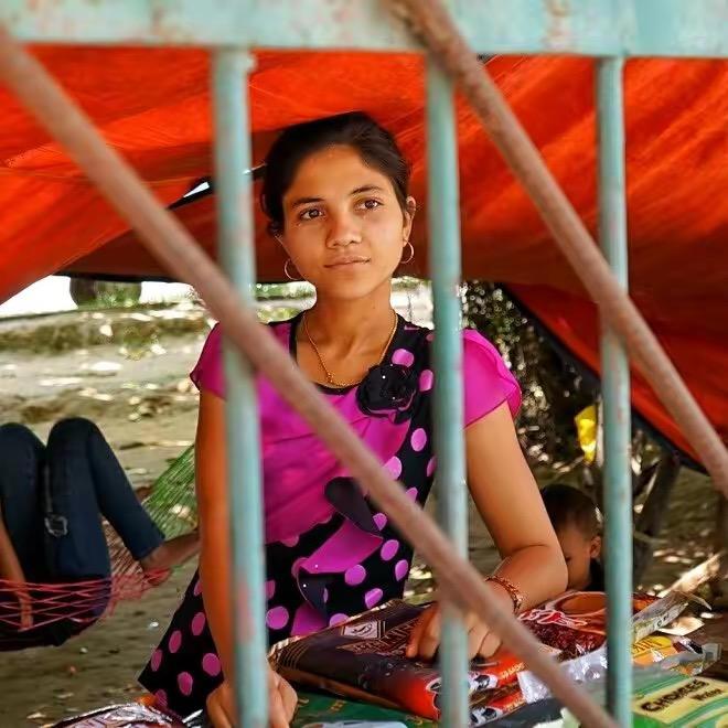 中缅边民现场收货