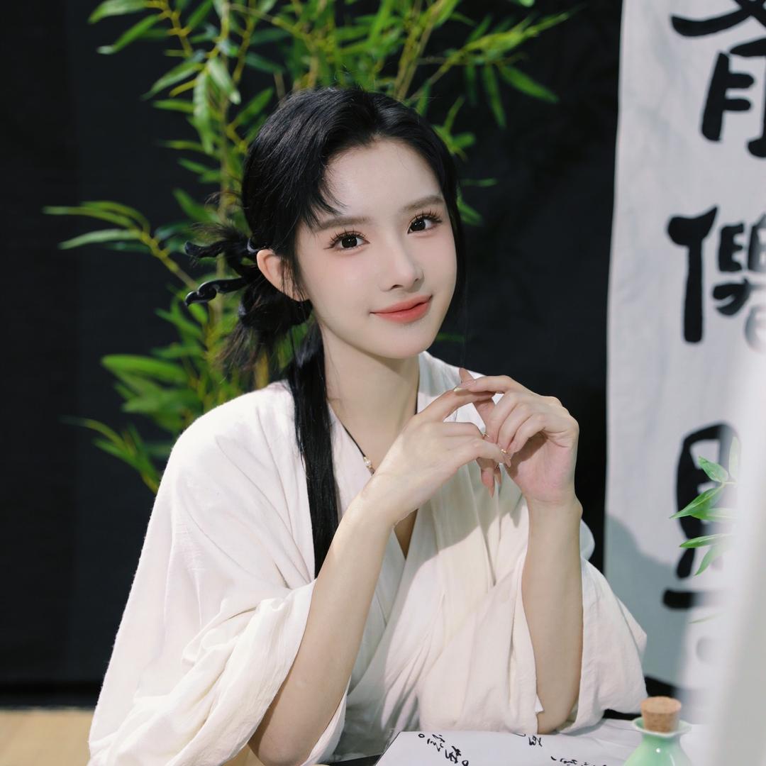 👑轻奢女王珊珊