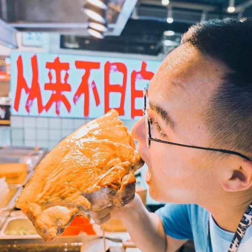 小王不日白