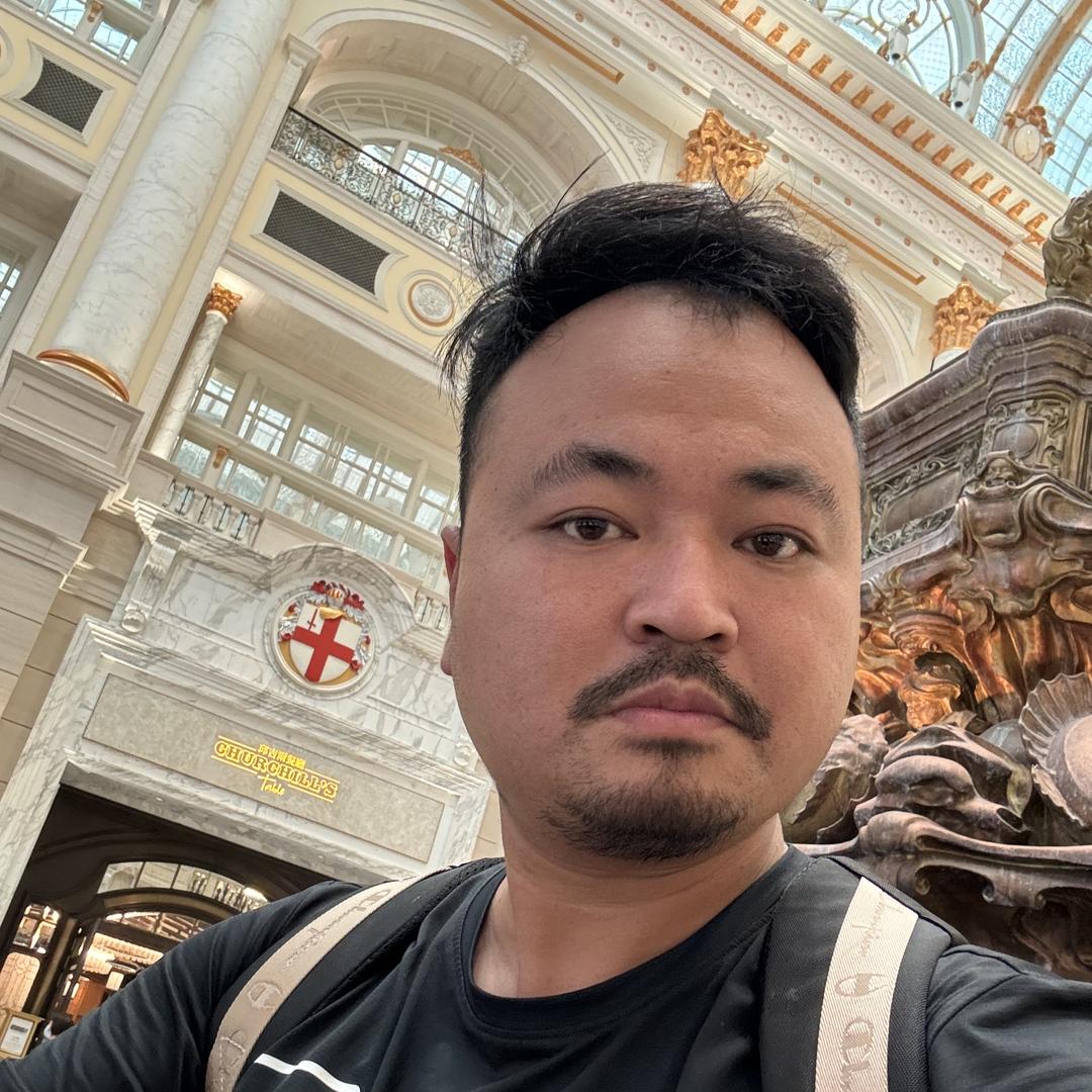 优晟烤漆实木线条定制