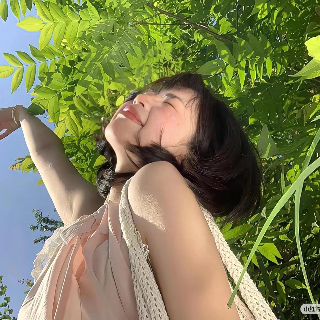 银子  ᖰ⌯'▾'⌯ᖳ