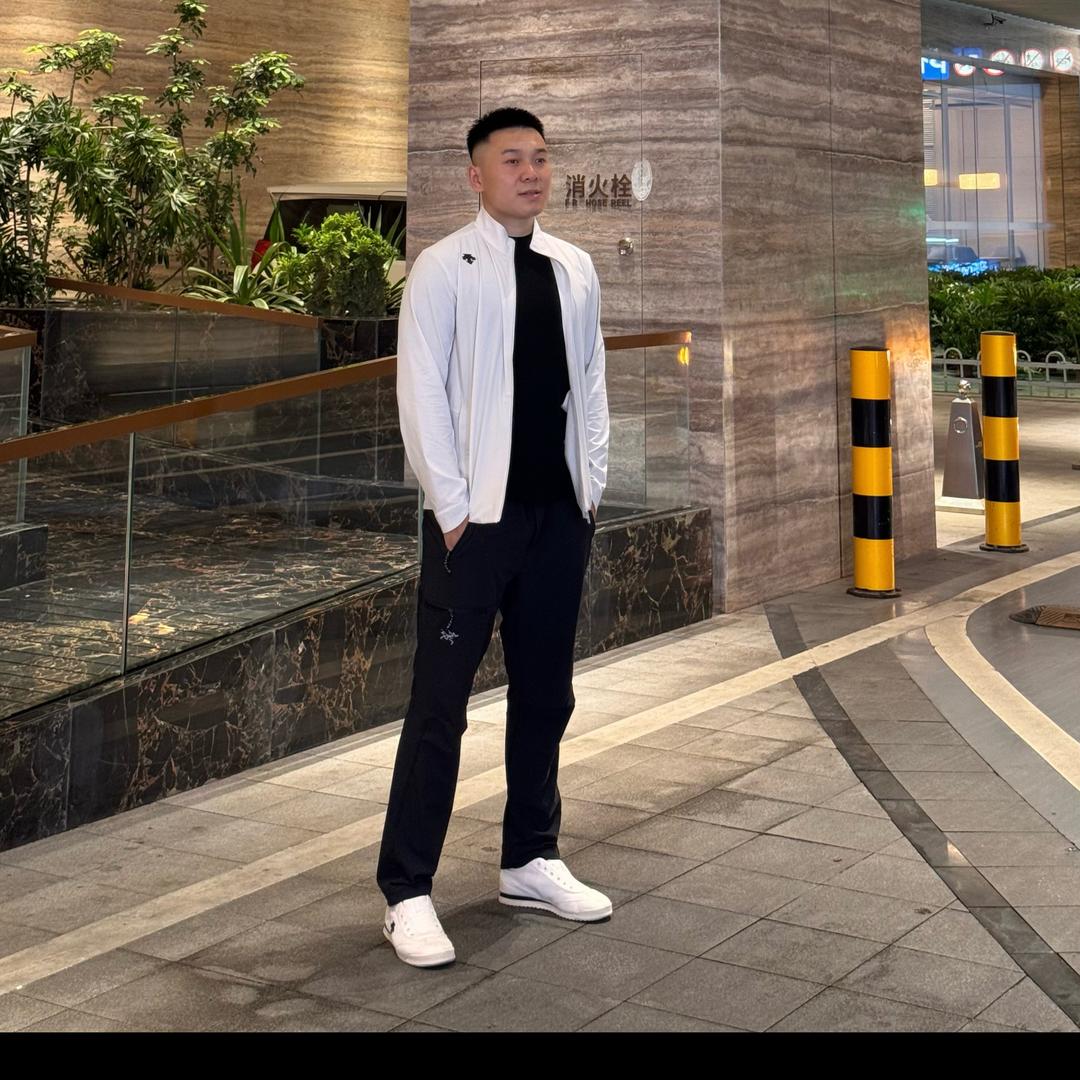 佳鑫哥