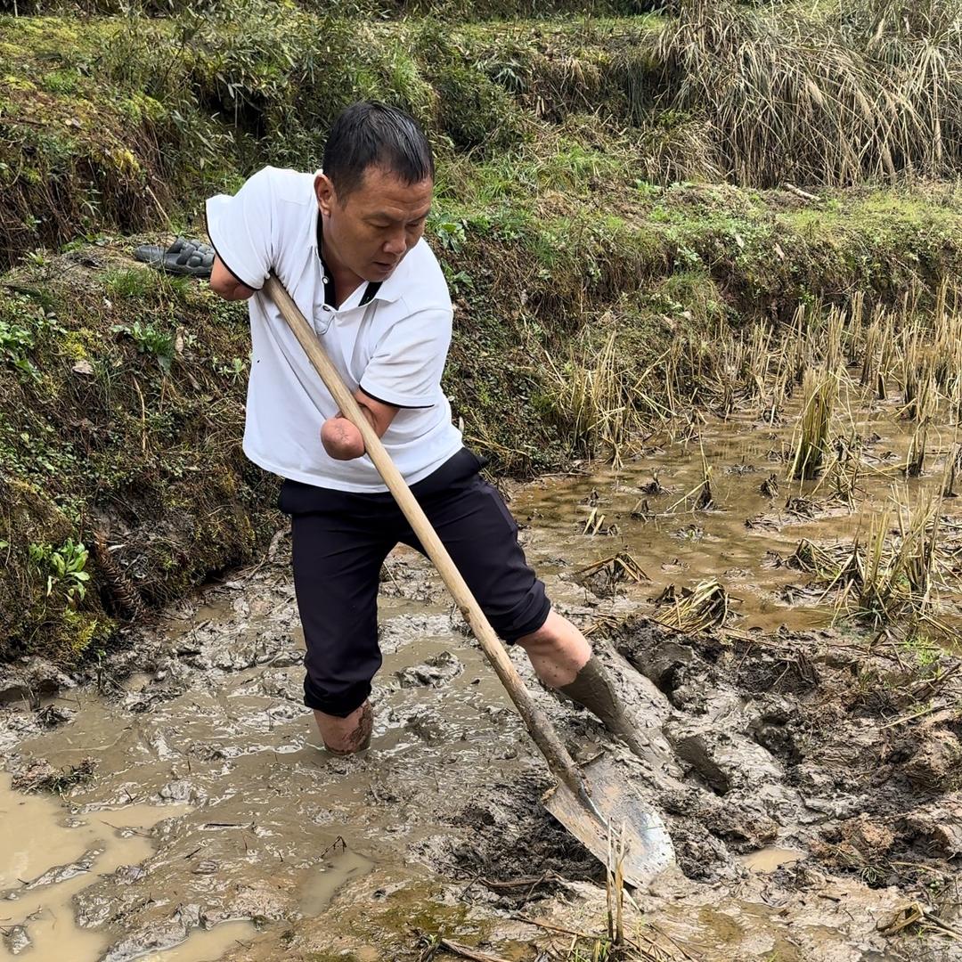 乡村忠哥