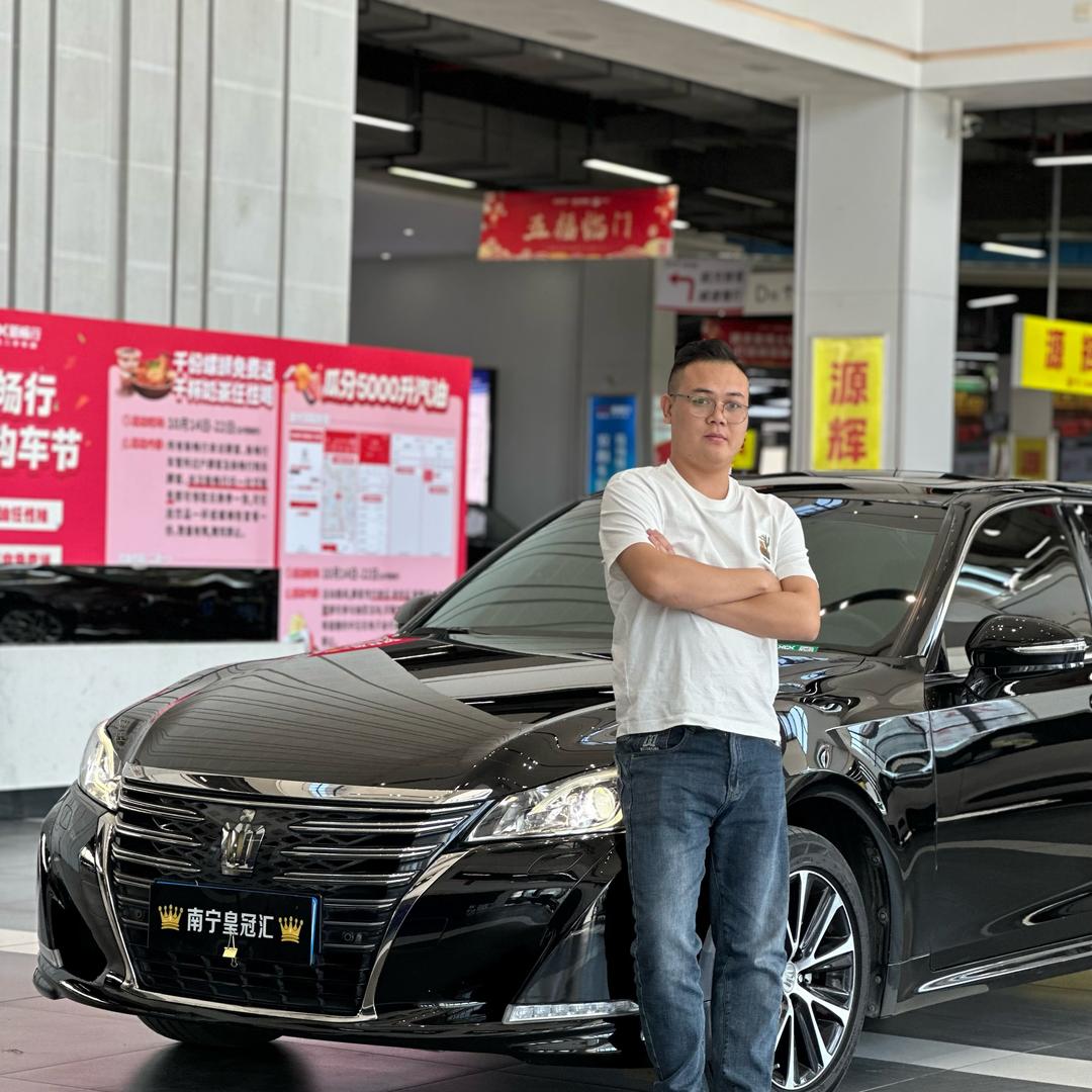 广西南宁市皇冠汇二手车
