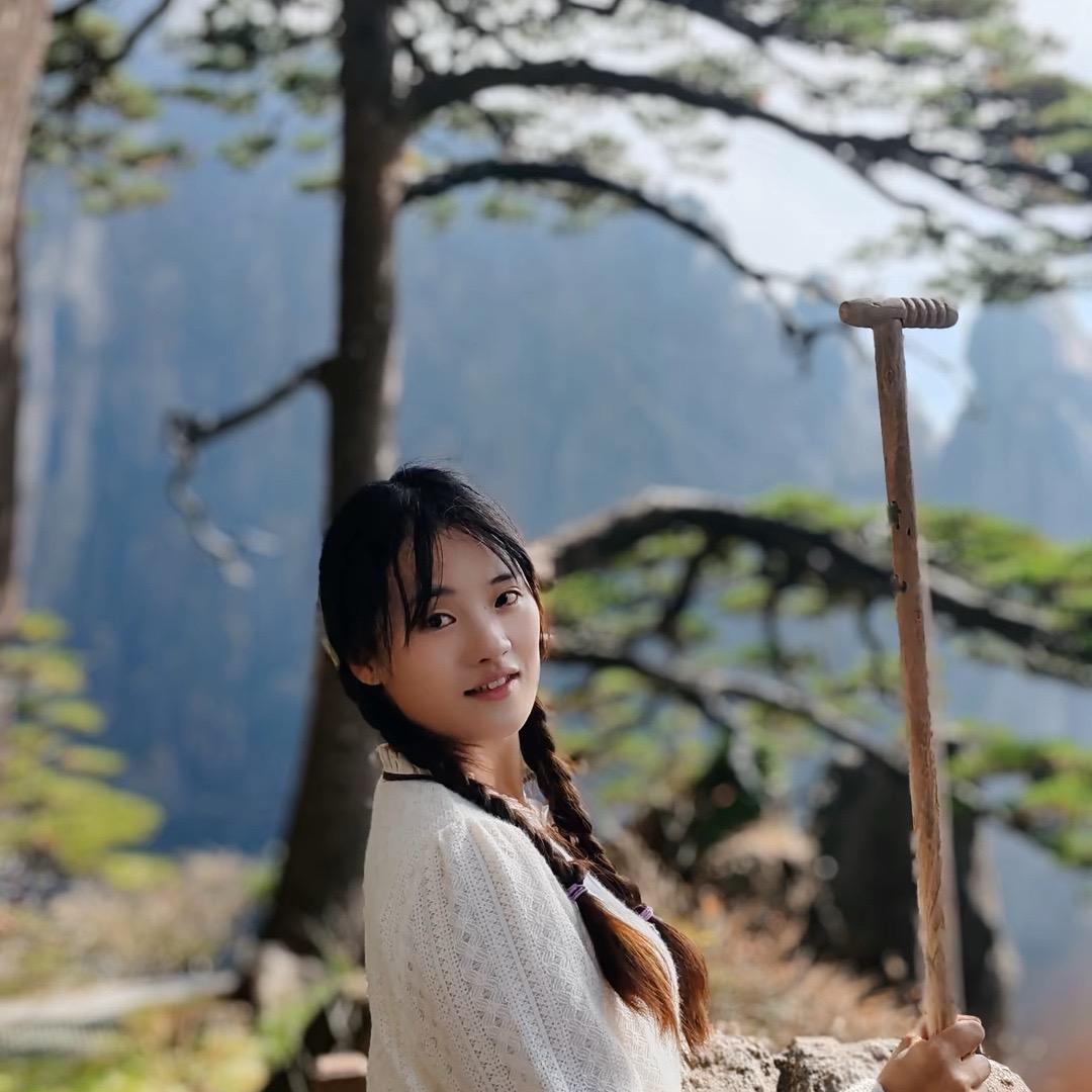 兰妹妹在晨跑