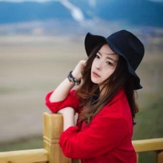 依佳女装店