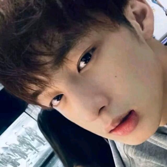 为生活动力前进。